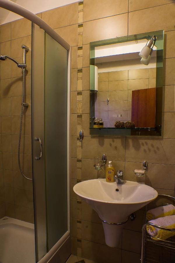 Dmm Apartments Tivat Exteriör bild