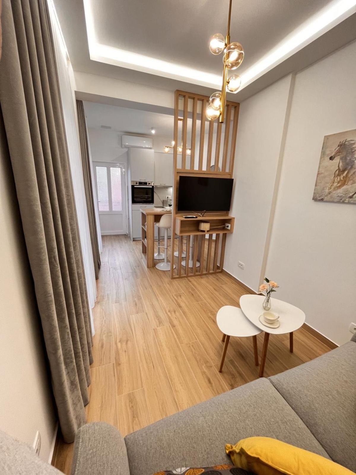 Dmm Apartments Tivat Exteriör bild